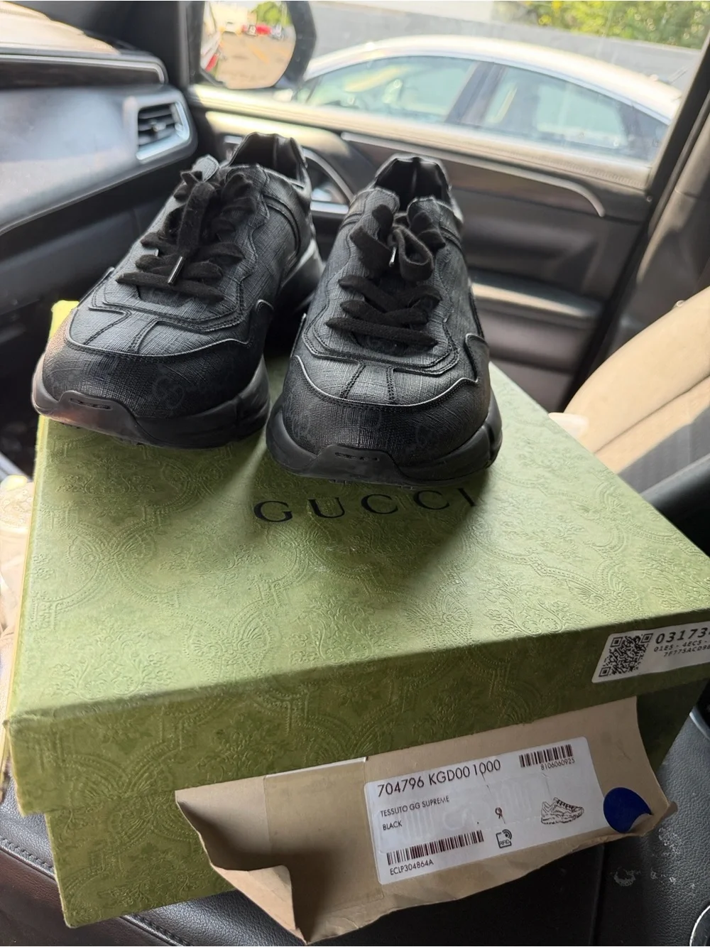 Gucci Men’s All-Black Leather Logo Runner Sneakers